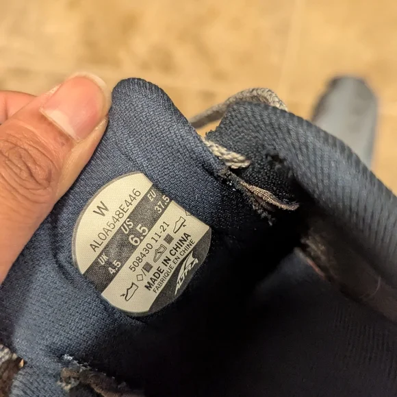 Altra Shoes For Women Size 6.5 - Picture 7 of 7